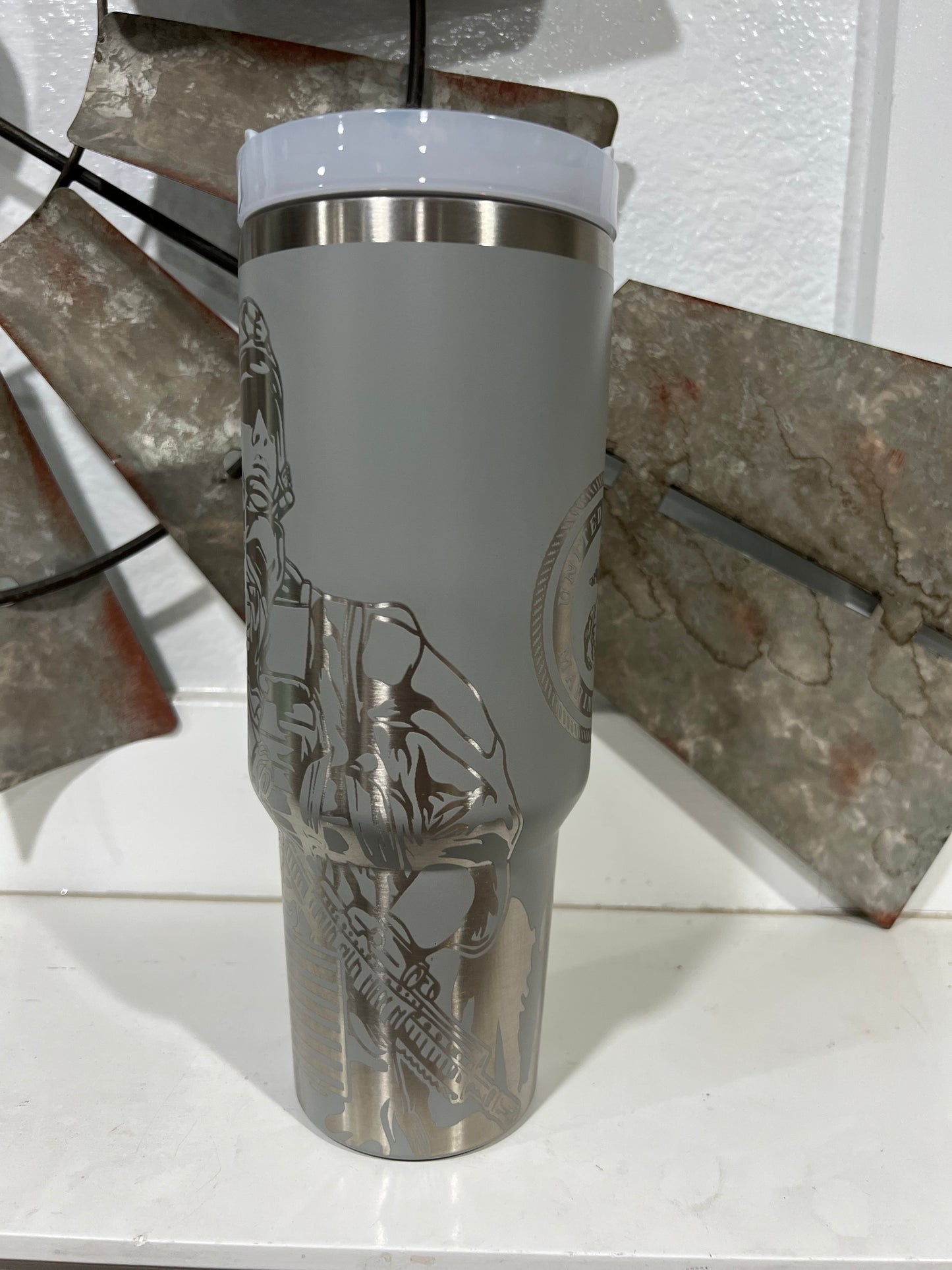 40oz United States Marine Corps Tumbler